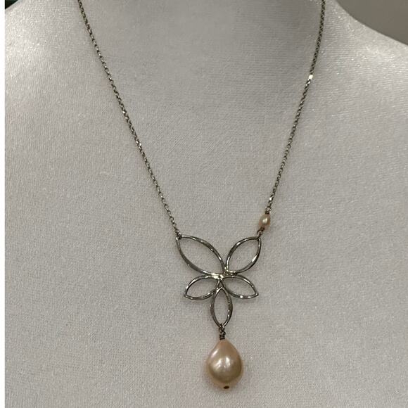Allison Lauren Jewelry - 💜Silver and freshwater pearl lotus necklace 2 for $20